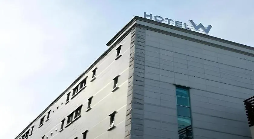 Hotel W Shinjeju Motell